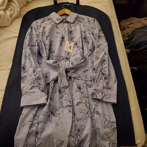 UNTUCKIT Lilly Dress Size 14 NEW